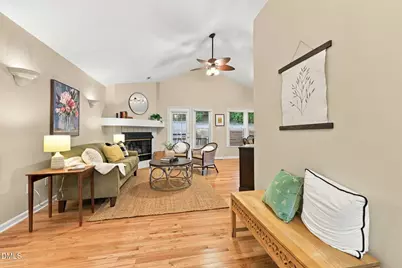 125 Weatherhill Point, Carrboro, NC 27510 - Photo 2