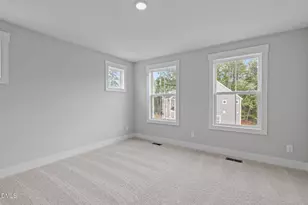 1011 Blackthorn Ln, Durham, NC 27703 - Photo 18