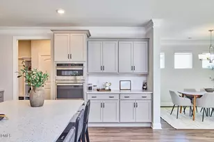 513 Hampton Crest Ct, Fuquay-Varina, NC 27526 - Photo 8