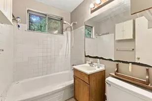 3537 Apache Dr, Raleigh, NC 27609 - Photo 24
