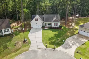 359 Log Cabin Ct, Selma, NC 27576 - Photo 16