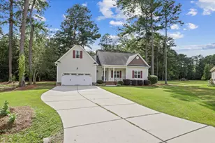 359 Log Cabin Ct, Selma, NC 27576 - Photo 8