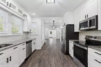 610 S Wakefield Street, Zebulon, NC 27597 - Photo 24