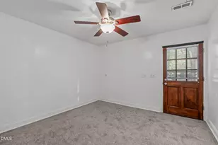 600 Churchill Dr, Chapel Hill, NC 27517 - Photo 50
