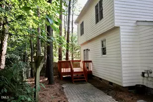 106 Fox View Pl, Cary, NC 27511 - Photo 10