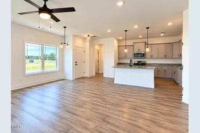 2010 Tharrington Way, Rocky Mount, NC 27803 - Photo 8