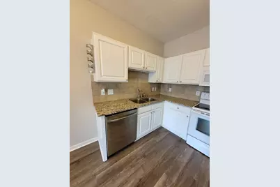 2511 Huntscroft Lane #201, Raleigh, NC 27617 - Photo 8