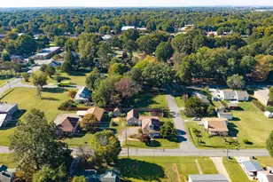407 W Crawford St, Mebane, NC 27302 - Photo 50