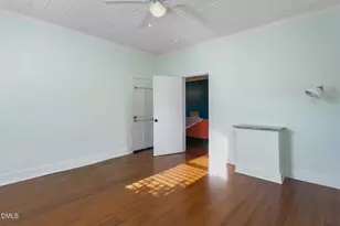 407 W Crawford St, Mebane, NC 27302 - Photo 18
