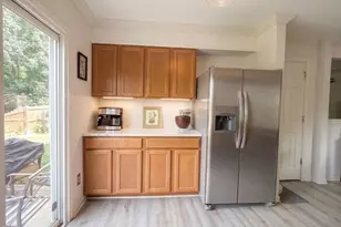 3739 Mountain Brook Cir, Durham, NC 27704 - Photo 4