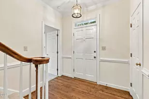 6122 Friars Walk Pl, Raleigh, NC 27609 - Photo 2