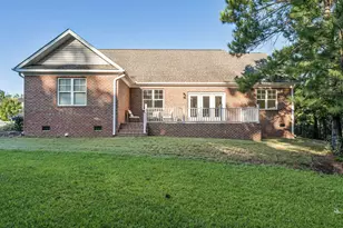 1701 Portico Cir, Sanford, NC 27330 - Photo 2