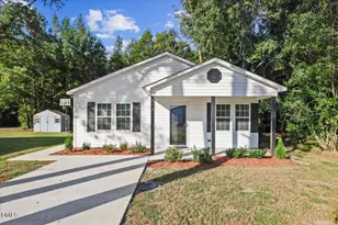 316 S Gum St, Warsaw, NC 28398 - Photo 1