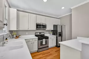 244 Ashton Hall Ln, Raleigh, NC 27609 - Photo 18