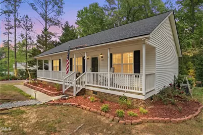 132 Hilltop Drive, Four Oaks, NC 27524 - Photo 2