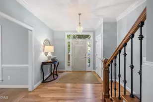 103 Parkgrove Ct, Cary, NC 27519 - Photo 4