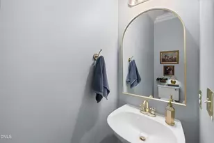 103 Parkgrove Ct, Cary, NC 27519 - Photo 24