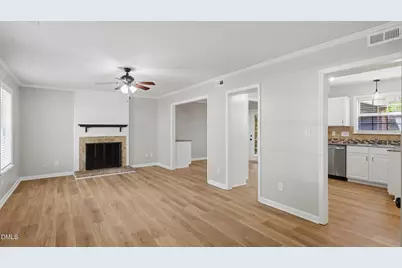 210 Reynolds Avenue N, Durham, NC 27707 - Photo 4