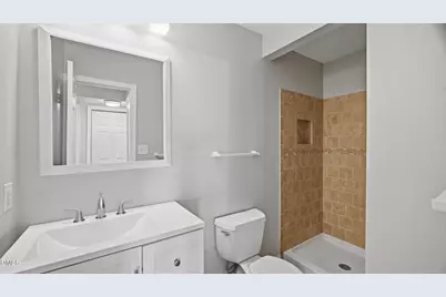 210 Reynolds Avenue N, Durham, NC 27707 - Photo 16