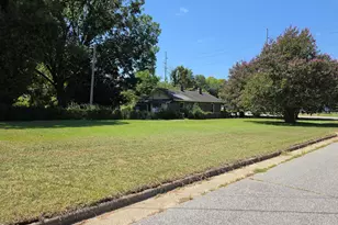 1805 S Church St, Rocky Mount, NC 27803 - Photo 1