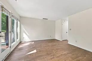 606 Oak Tree Dr, Chapel Hill, NC 27517 - Photo 10