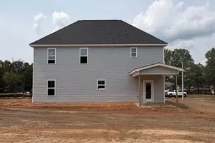 387 Thorntons Creek Dr, Erwin, NC 28339 - Photo 2