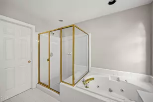 215 Lewiston Ct, Cary, NC 27513 - Photo 28