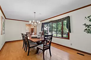 5300 Amsterdam Pl, Raleigh, NC 27606 - Photo 16