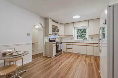 37 S Circle Drive, Chapel Hill, NC 27516 - Photo 10