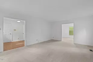 5313 Falkirk Dr, Durham, NC 27712 - Photo 4