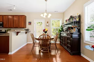 816 Woodside Park Ln, Durham, NC 27704 - Photo 4