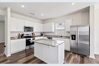 1520 Crested Iris Street, Raleigh, NC 27604 - Photo 2