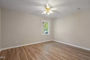 2113 James Slaughter Rd, Fuquay-Varina, NC 27526 - Photo 4