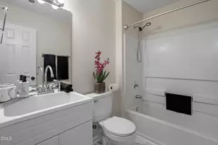 4128 Pin Oak Dr, Durham, NC 27707 - Photo 24
