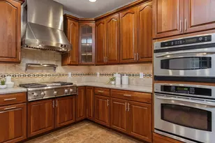 8208 Last Oak Ct, Raleigh, NC 27613 - Photo 16