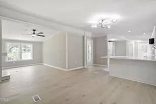 615 Fred Royster Rd, Henderson, NC 27537 - Photo 10