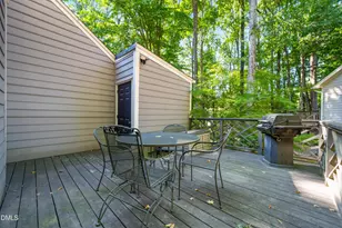 115 Hedgerow Ct, Cary, NC 27513 - Photo 28