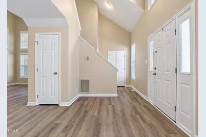 105 Mint Hill Drive, Cary, NC 27519 - Photo 8