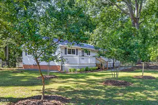 2119 Irvin Cir, Chapel Hill, NC 27514 - Photo 8