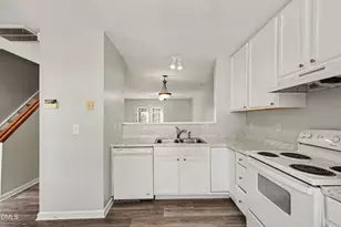 5635 Fieldcross Ct, Raleigh, NC 27610 - Photo 14