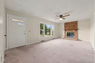 100 E C Street, Erwin, NC 28339 - Photo 16