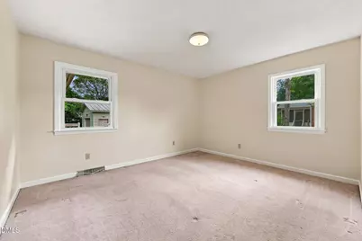 100 E C Street, Erwin, NC 28339 - Photo 18