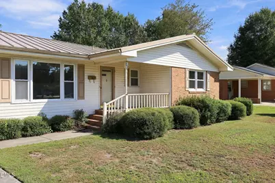 100 E C Street, Erwin, NC 28339 - Photo 4