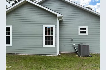 201 A Peace Street, Oxford, NC 27565 - Photo 4