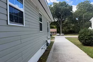 118 N Bullock St, Henderson, NC 27536 - Photo 4