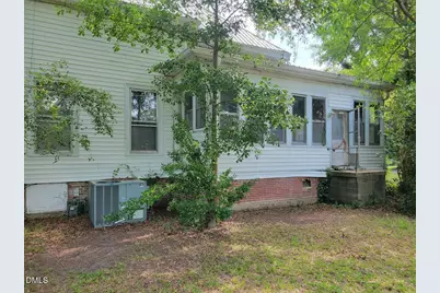 104 S New Street, Whitakers, NC 27891 - Photo 16