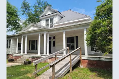 104 S New Street, Whitakers, NC 27891 - Photo 18