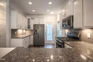1265 Brown Velvet Ln, Apex, NC 27523 - Photo 6