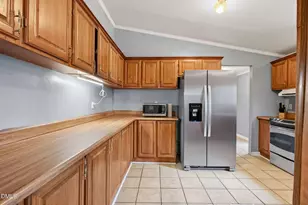 1229 Tingen Rd, Broadway, NC 27505 - Photo 4