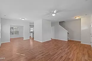 204 Cline Falls Dr, Holly Springs, NC 27540 - Photo 10